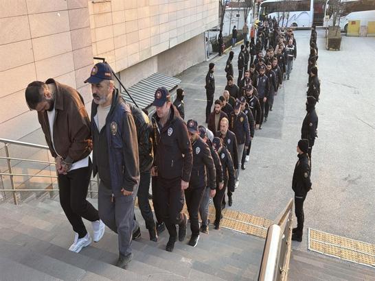 Eskişehir merkezli yasa dışı bahis ve dolandırıcılık operasyonunda 32 tutuklama