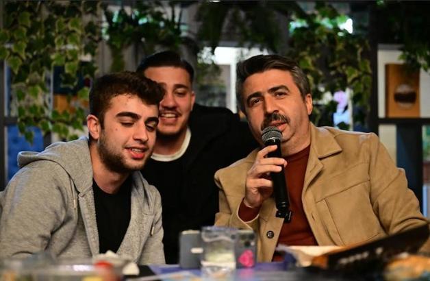 Başkan Yılmaz’dan öğrencilere sahur sürprizi