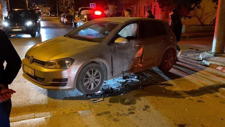 Bursa'da 3 aracın karıştığı zincirleme kaza: 5 yaralı