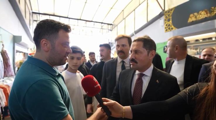 Hatay Valisi Masatlı esnaf ve vatandaşlarla bayramlaştı