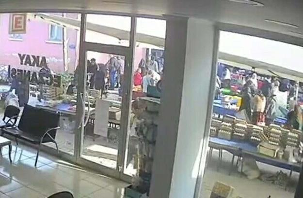 Bayram alışverişindeki kadının altın ve paralarını çalan çifte tutuklama