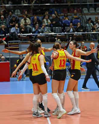 Göztepe branşlarıyla zirvede