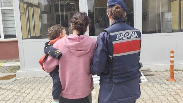 7 ayrı suçtan 20 yıl hapis cezası bulunan kadın, kucağında bebeğiyle cezaevine girdi