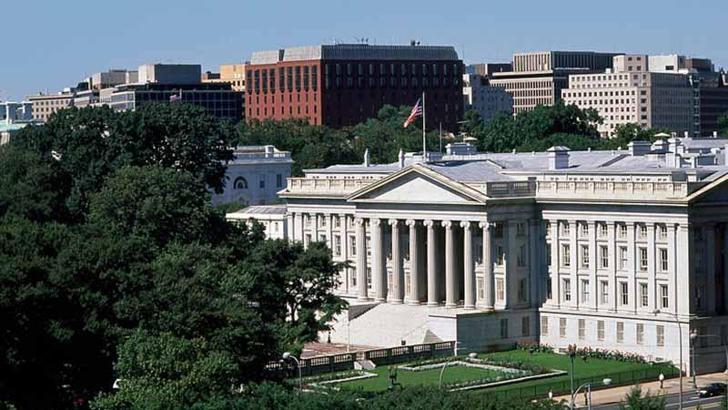 ABD, İran petrolünün satışına geçici olarak izin verdi