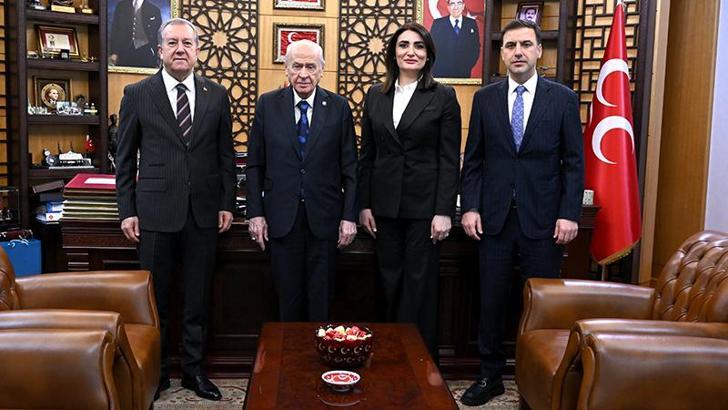 Bahçeli, bayramlaşma heyetini kabul etti