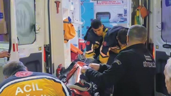 Şarampole yuvarlanan otomobilde 1 kişi öldü, 4 kişi de yaralandı