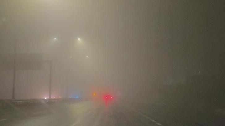 İstanbul'da sis etkili oluyor