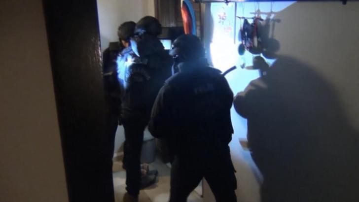 İstanbul - Nevruz etkinliklerinde terör örgütü propagandasına yönelik operasyon: 38 gözaltı