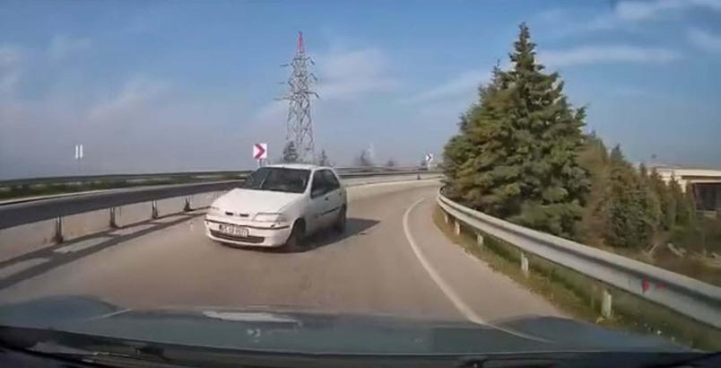 Ters yönde ilerleyen otomobilin sürücüsüne ceza