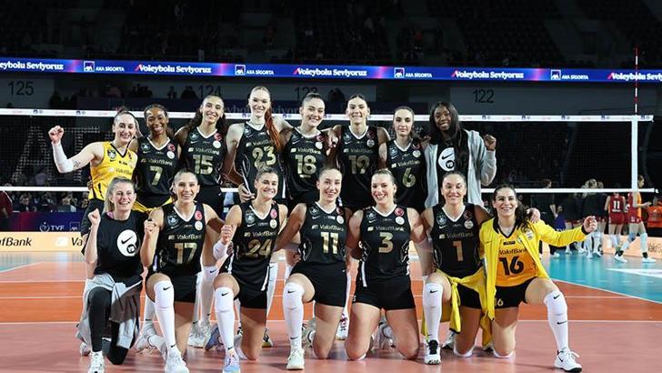 VakıfBank, AXA Sigorta Kupa Voley’de final biletini aldı