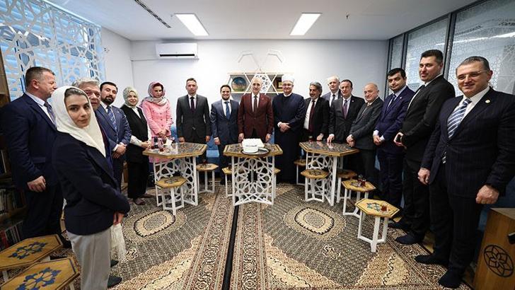 TBMM Başkanı Kurtulmuş, Sisak Recep Tayyip Erdoğan İslam Kültür Merkezi’ni ziyaret etti