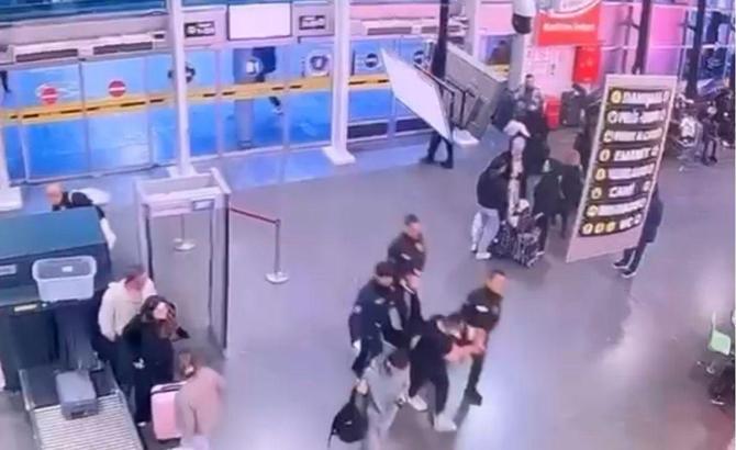 Babasını öldüren şüpheli Bursa'da otogarda yakalandı; o anlar kamerada