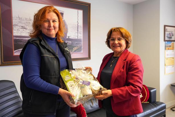 Başkan Gençay, deniz ulaşımı için İZDENİZ yetkilileriyle görüştü