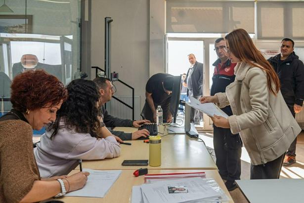 İzmir İtfaiyesi'ne yeni memur alımı için başvurular başladı