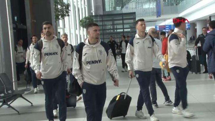 Romanya Milli Takımı İstanbul’a geldi