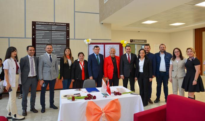 Hastanede Yaşlılar Haftası'na özel etkinlik