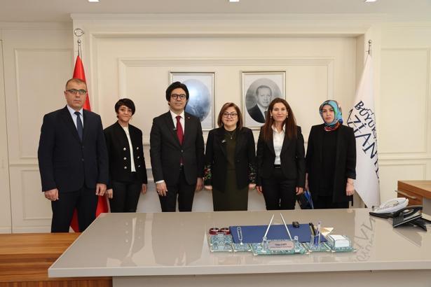 Gaziantep’te anne adaylarına ebe desteği verilecek