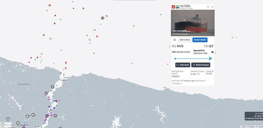 İstanbul- Karadeniz açıklarında vurulan Türk petrol tankeri telsizden yardım istedi