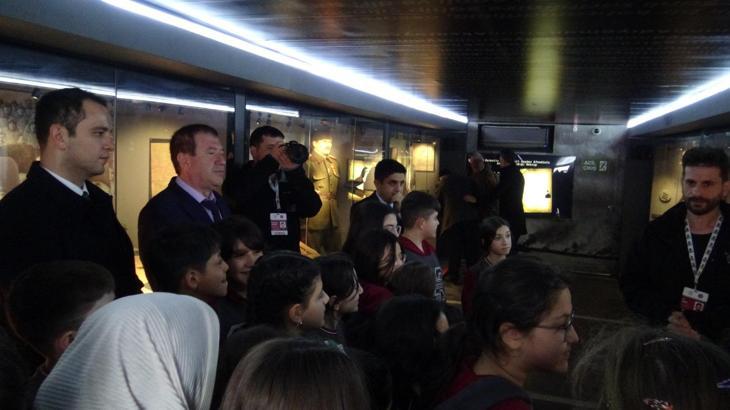 Öğrencilerden Çanakkale Savaşları Mobil Müzesi'ne ziyaret