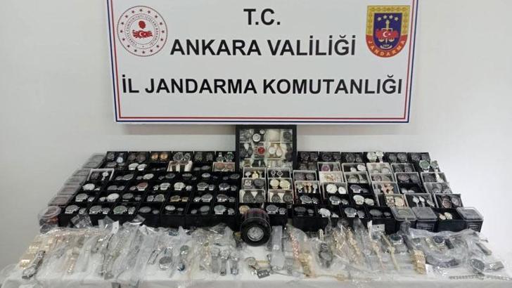 Ankara'da piyasaya kaçak saat sürmeye çalışan şüpheli yakalandı