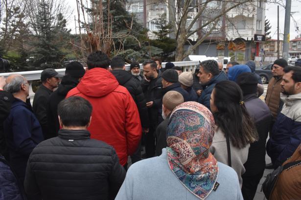 Sivas'ta 'umre' dolandırıcılığı mağdurları müftülüğe başvurdu