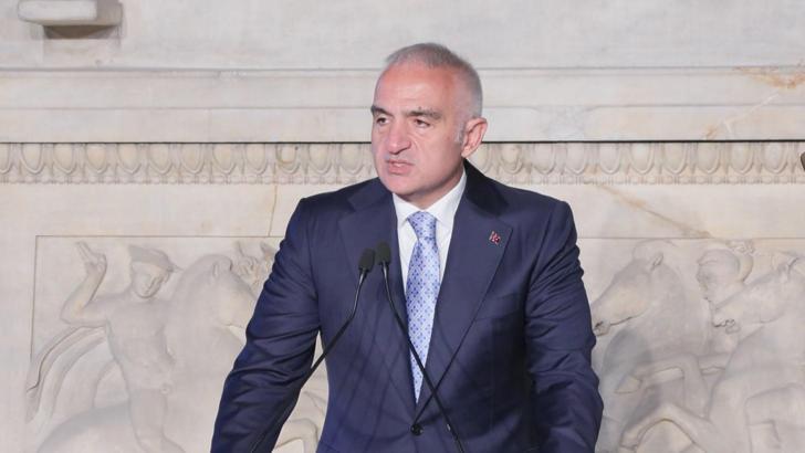 Bakan Ersoy: Yapay zeka destekli 'TraceArt' sistemiyle kültür varlıklarını küresel ölçekte izliyoruz