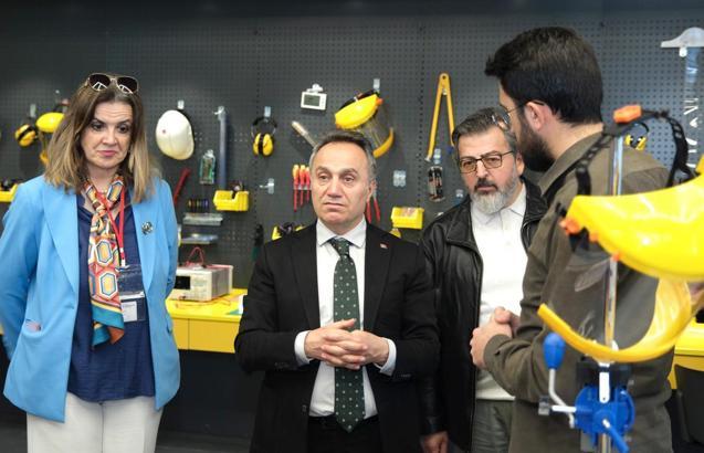 TOGÜ millî teknoloji atölyesi açılışa hazırlanıyor