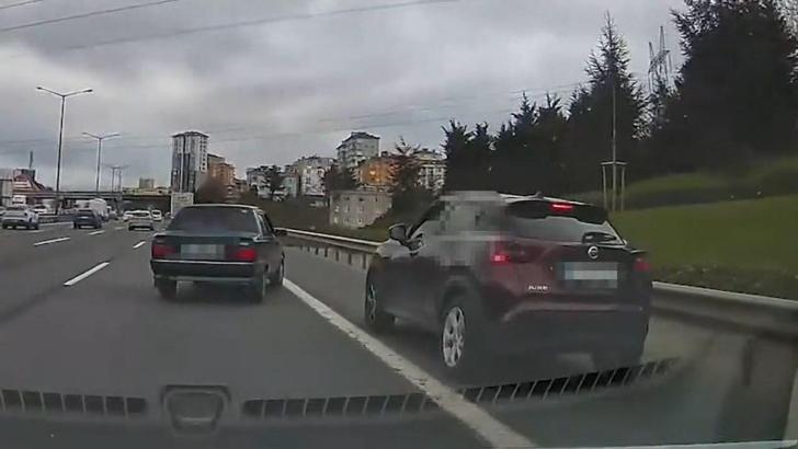 İstanbul – Ümraniye'de aracından inip sürücüye saldıran şüpheliye 360 bin lira ceza