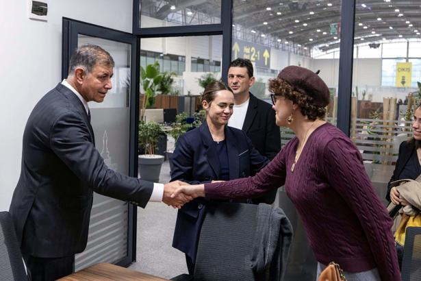 Minguzzi ailesinden Başkan Tugay'a ziyaret