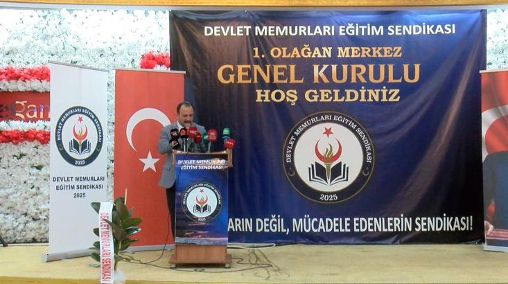 Devlet Memurları Eğitim Sendikası 1’inci Olağan Genel Kurul Toplantısı yapıldı