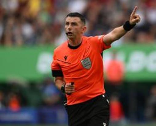 Kosova - Türkiye maçını Michael Oliver yönetecek