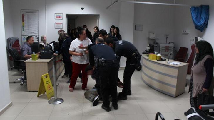 Annesinin sevgilisini bıçaklamıştı; adliyeye sevk edildiler