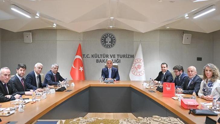 2026 turizm sezonu yol haritası ele alındı