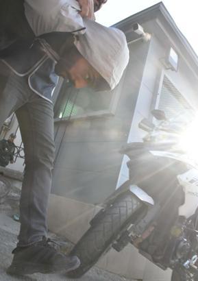 Çocuklarının boğazına bıçak dayayan sanığa bir dava daha