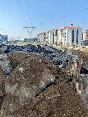 Edirne’de usulsüz tadilat atığı döken işletmeye 100 bin TL ceza