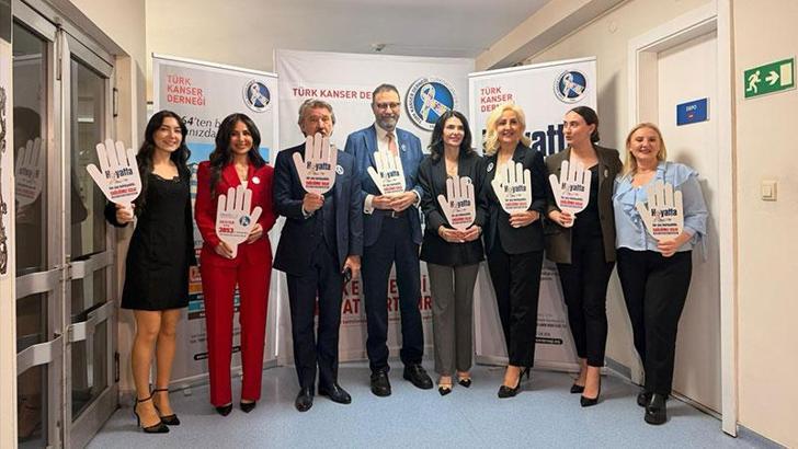 Türk Kanser Derneği'nden çağrı: Kanserden korkmayın, geç kalmaktan korkun