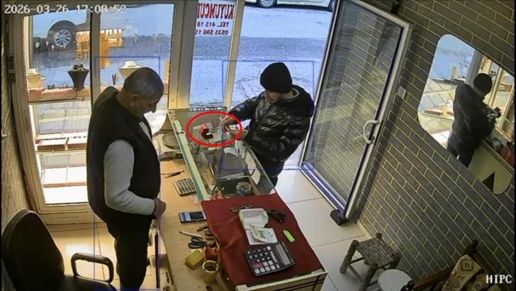 Kuyumcudan 60 bin liralık yüzüğü alıp kaçan şüpheli yakalandı