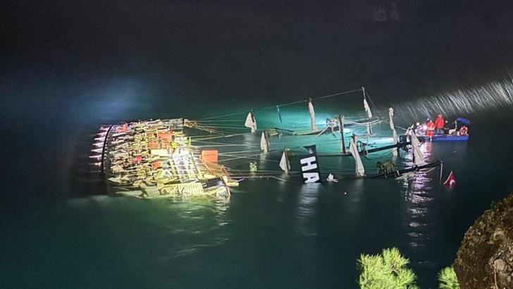 Fethiye'de tur teknesi battı: 6 kişi kurtarıldı, 1 ölü