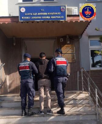 Firari hükümlüyü jandarma yakaladı