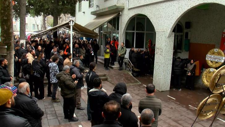 İstanbul - Oyuncu Ramazan Tetik son yolculuğuna uğurlandı