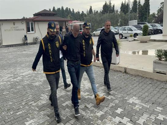 Eşini sokak ortasında öldüren sanığa ağırlaştırılmış müebbet