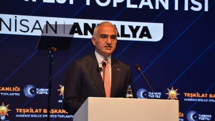 Bakan Ersoy: Artık her yıl kendini aşan ve yeni rekorlar kıran bir Türk turizmi var