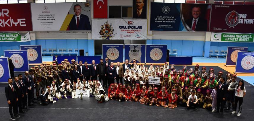 Afyonkarahisar'da Kulüplerarası Halk Oyunları Müsabakaları sona erdi