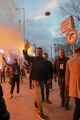 Fenerbahçe Opet şampiyonluğu kutladı