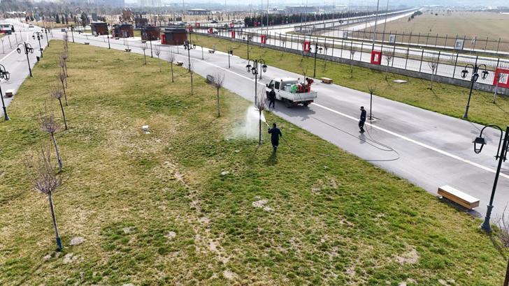 Büyükşehir’den park-bahçe ve mesire alanlarında ilaçlama çalışması