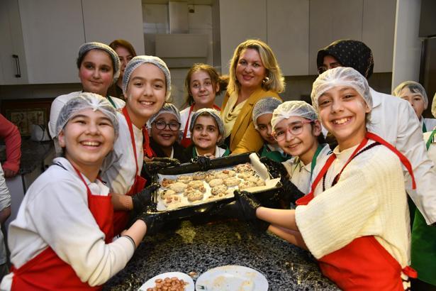 Gastronomi Merkezinde “Bayram Kömbesi” deneyimi