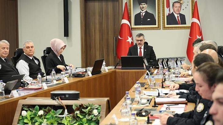 Bakan Çiftçi'den valilerle 'güvenlik' toplantısı