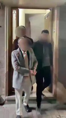 Polis tarafından aranırken sağlıksız ortamda diş polikliniği çalıştırırken yakalandı