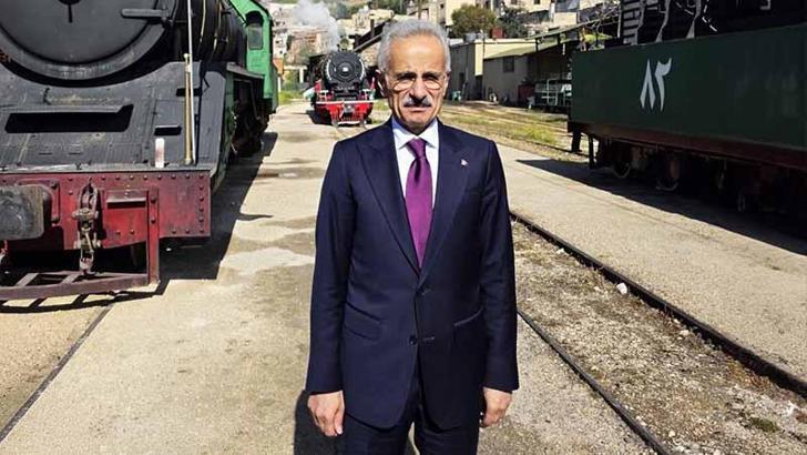 Bakan Uraloğlu, Ürdün’de ‘Hicaz Demiryolu İstasyonu ve Müzesi’ni ziyaret etti