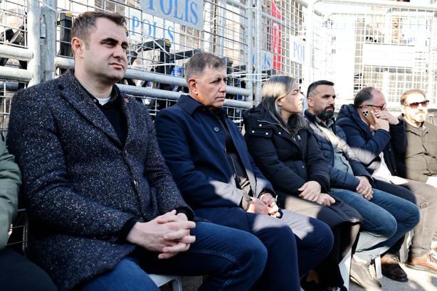 Meslek Fabrikası'nda eylem 2'nci gününde